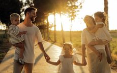 Article Image for Family Travel Trends and Activity Ideas