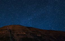 Article Image for Night Sky Tourism in Remote Areas